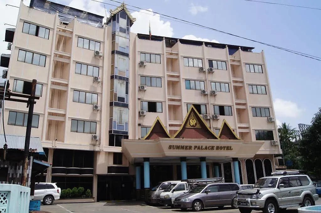 ** Penzion Summer Palace Hotel Rangún Myanmar