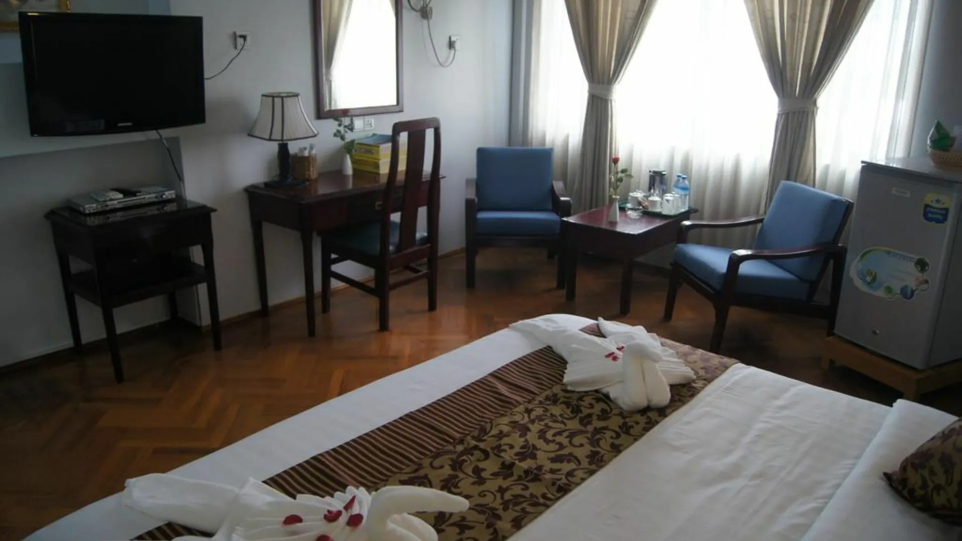 Summer Palace Hotel Γιανγκόν 2*,  Μιανμάρ