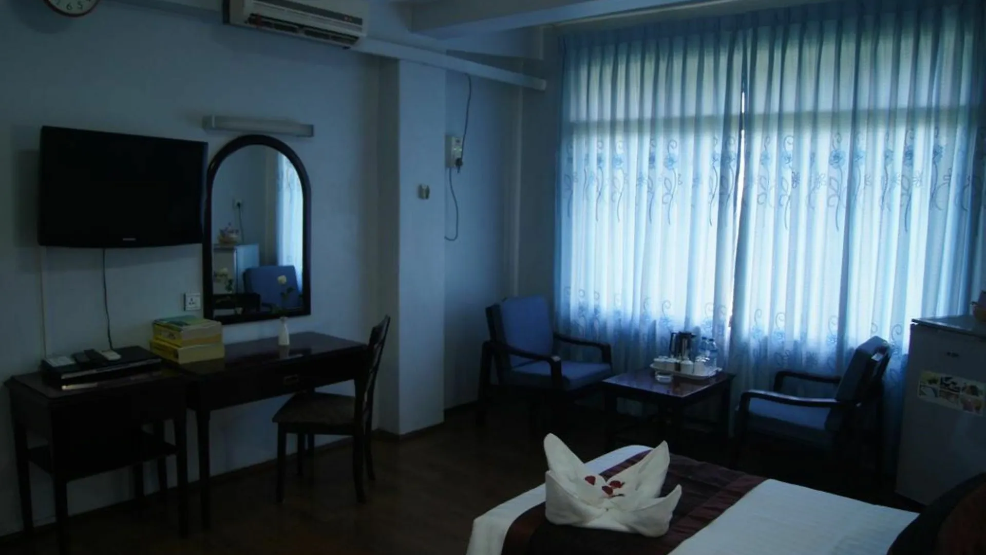 ** Πανσιόν Summer Palace Hotel Γιανγκόν Μιανμάρ