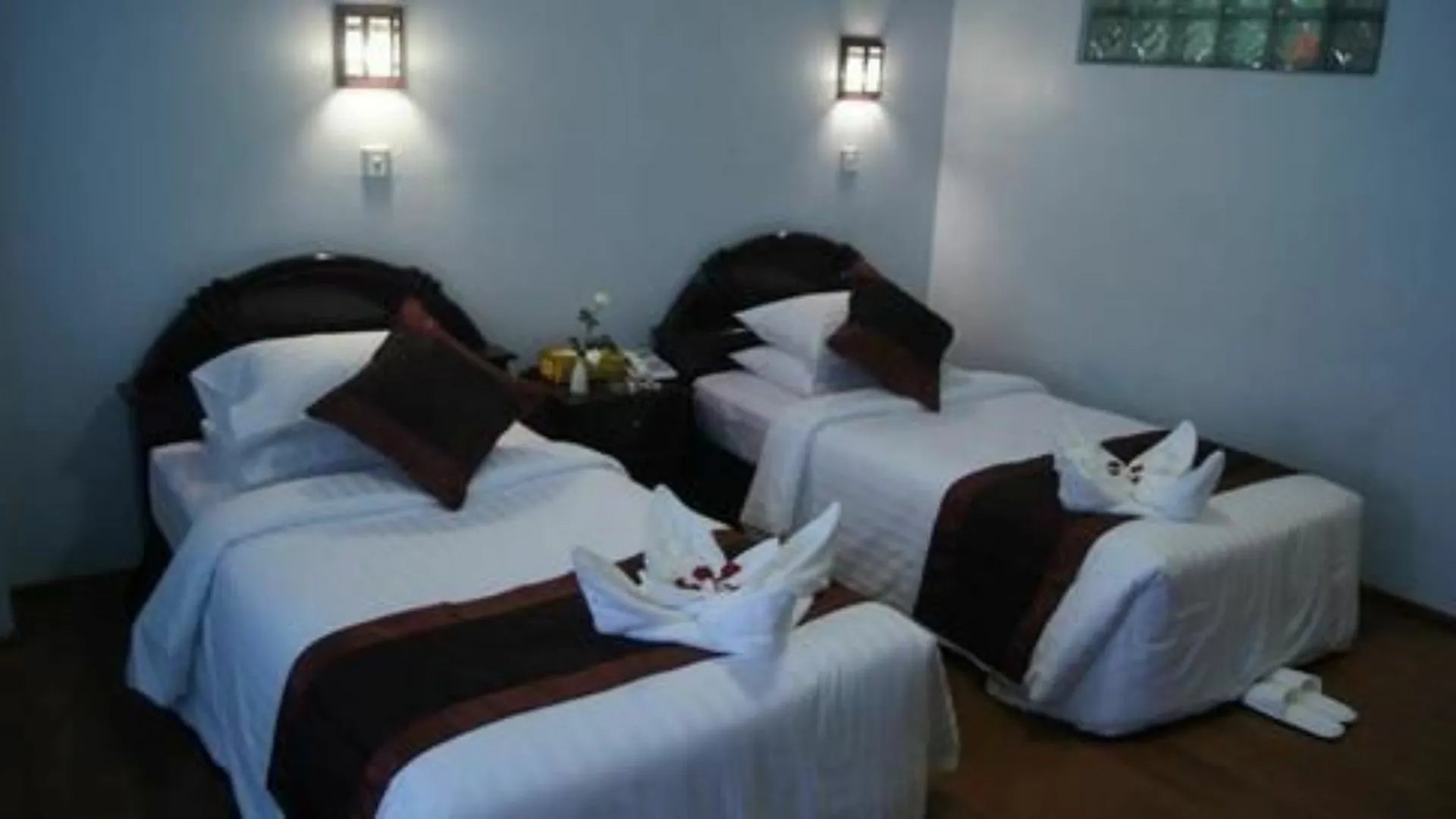 Summer Palace Hotel Γιανγκόν